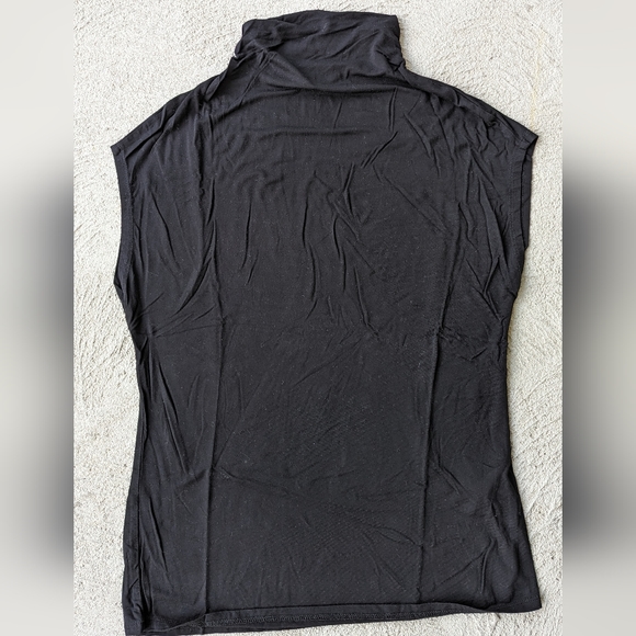 3 T-Shirt Cotton Bundle - Navy, White, Black XS/S - Picture 4 of 7